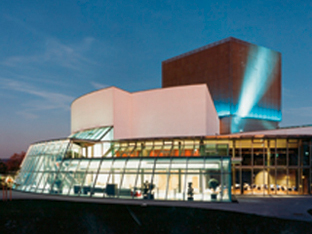 Theater Hof bei Nacht Theater Hof bei Nacht